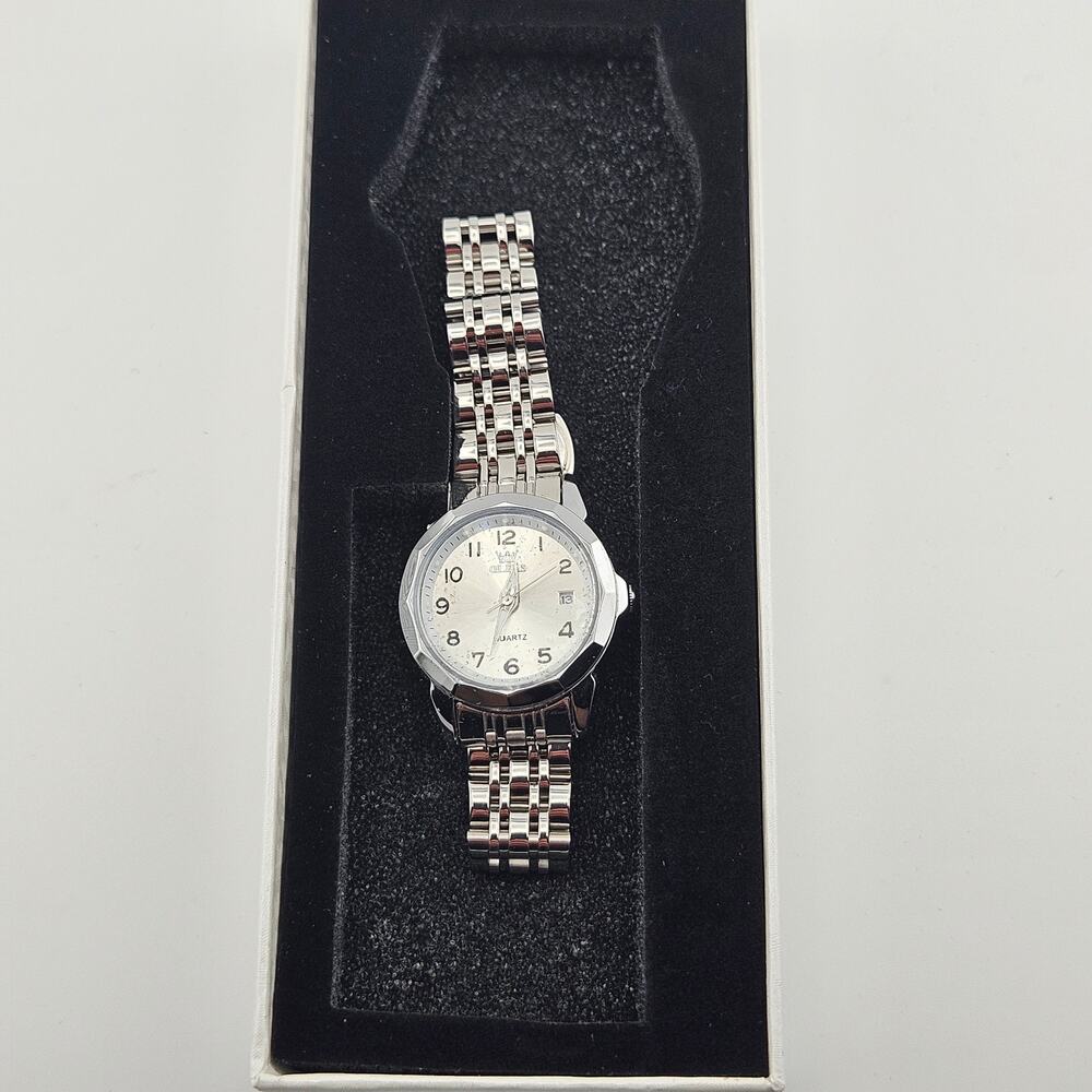Olevs Silver Tone Analog Calendar Watch Classic Sophisticated Everyday Men's